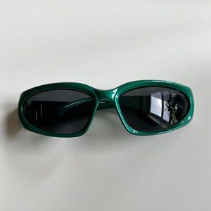 Unique sick Y2K 2000s vintage style forest green surfer sunglasses
